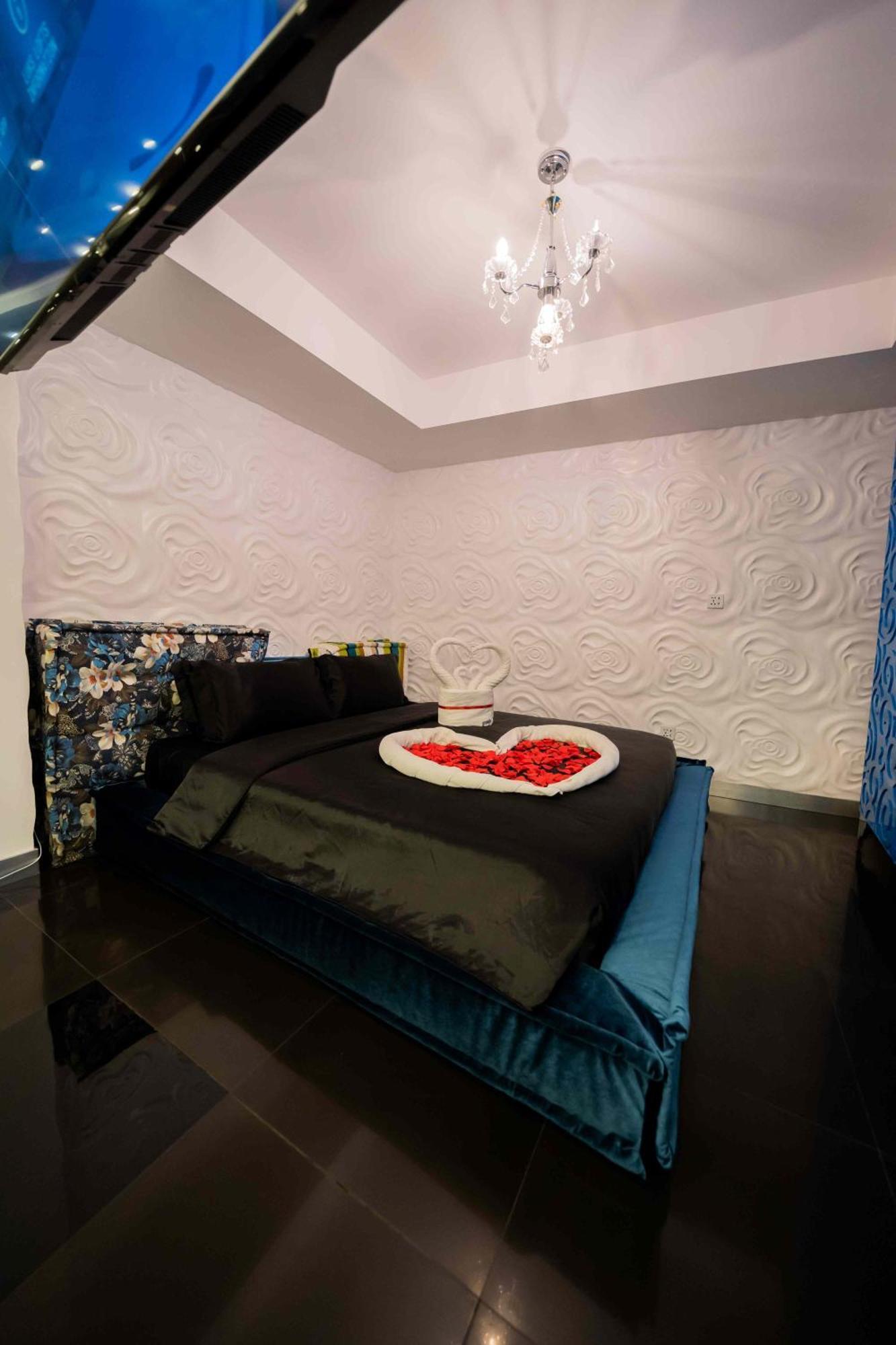 Luks Lofts Hotel & Residences Batangas Exterior photo